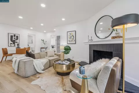 Living - 39062 Mount Vernon Ave, Fremont, CA 94538 photo 5 of 6