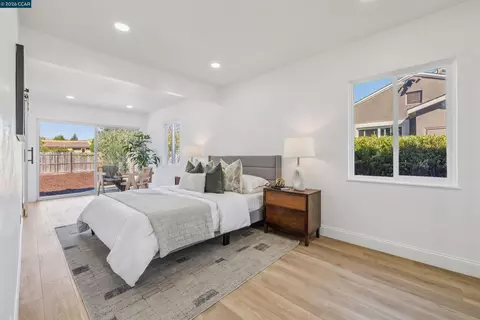 Bedroom - 39062 Mount Vernon Ave, Fremont, CA 94538 photo 1 of 5