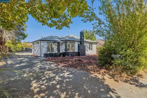 Exterior - 39062 Mount Vernon Ave, Fremont, CA 94538 photo 2 of 5