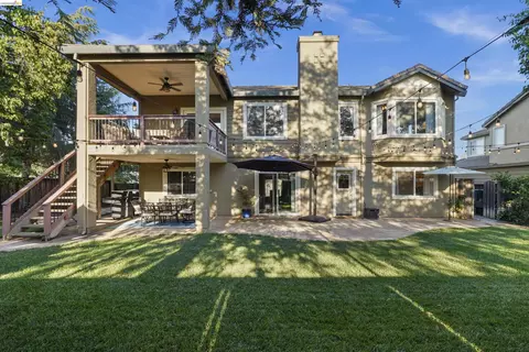 1049 Meadowgate Way, Brentwood, CA 94513