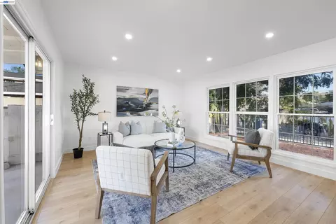 Living - 80 Clement Ave, Bay Point, CA 94565 photo 5 of 5