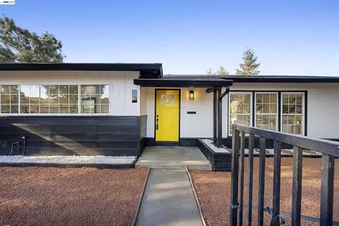 Exterior - 80 Clement Ave, Bay Point, CA 94565 photo 9 of 12