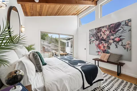Bedroom - 267 Cambridge Ave, Kensington, CA 94708 photo 2 of 5