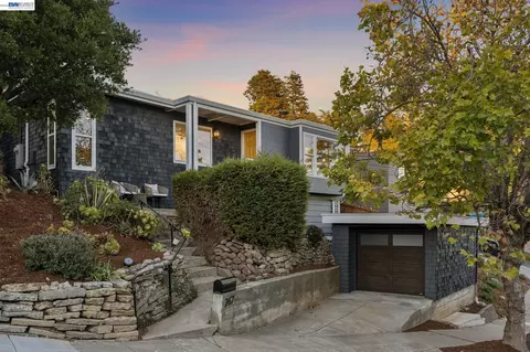 Exterior - 267 Cambridge Ave, Kensington, CA 94708 photo 8 of 8