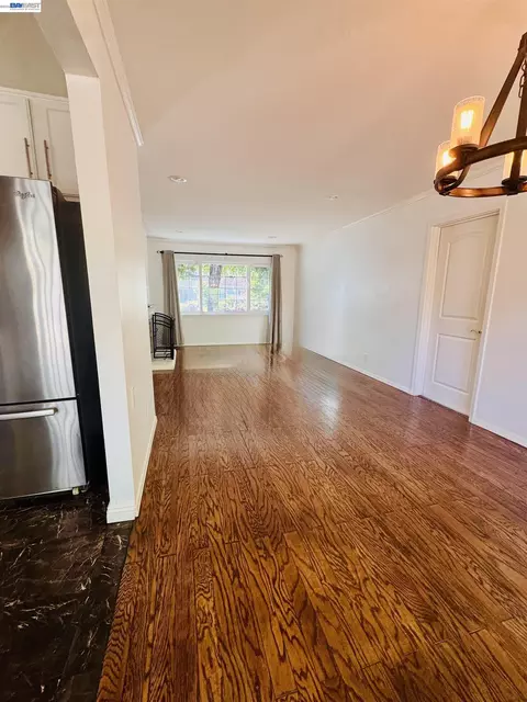 Living - 1580 Placer Dr, Concord, CA 94521 photo 2 of 2