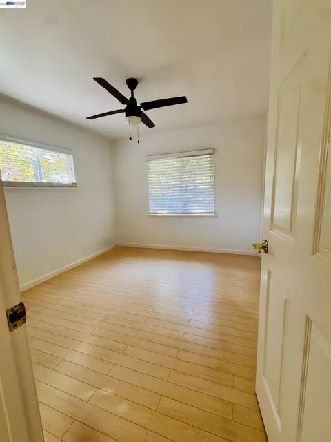 Bedroom - 1580 Placer Dr, Concord, CA 94521 photo 3 of 5