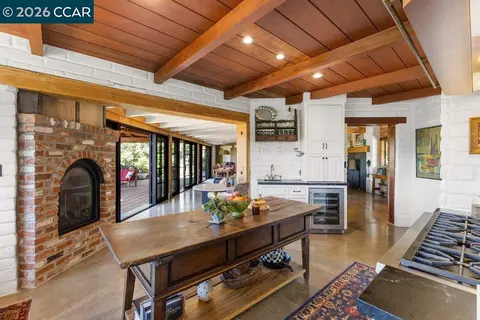 Kitchen - 925 Beech Dr, Walnut Creek, CA 94596 photo 1 of 5