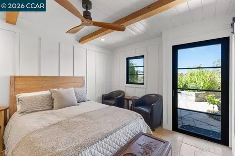 Bedroom - 925 Beech Dr, Walnut Creek, CA 94596 photo 6 of 6