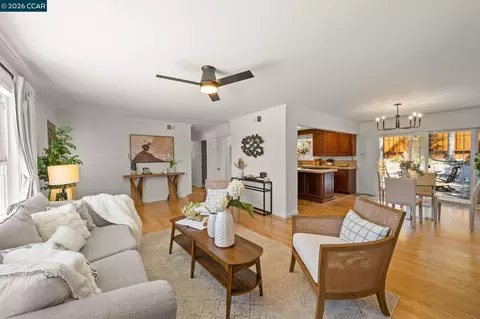 Living - 330 Michell Ct, Livermore, CA 94551 photo 5 of 5