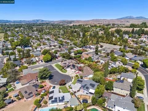 View/Area - 330 Michell Ct, Livermore, CA 94551 photo 7 of 9