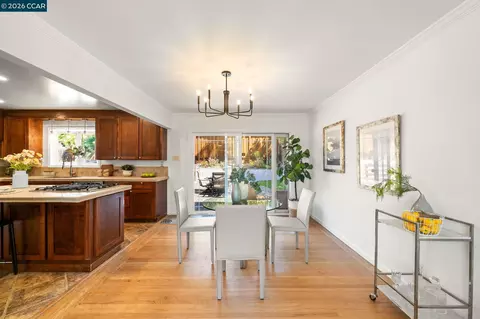 Dining - 330 Michell Ct, Livermore, CA 94551 photo 1 of 4