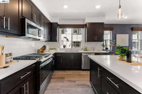Kitchen - 37677 Bay Breeze St, Newark, CA 94560 photo 3 of 4