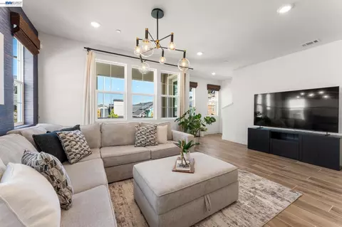 Other - 37677 Bay Breeze St, Newark, CA 94560 photo 5 of 14