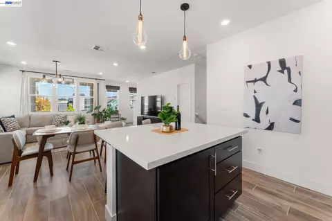 Other - 37677 Bay Breeze St, Newark, CA 94560 photo 4 of 14