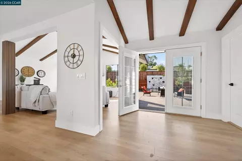Entry Way - 4348 Cowell Rd, Concord, CA 94518 photo 4 of 6