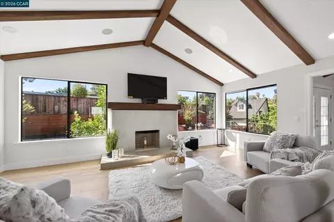 Living - 4348 Cowell Rd, Concord, CA 94518 photo 1 of 2
