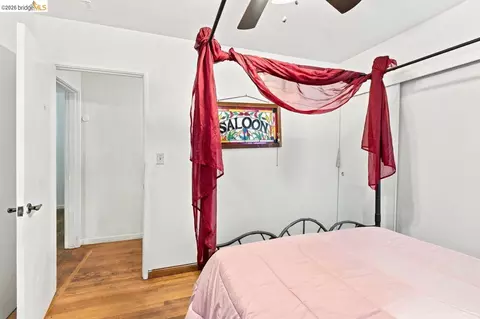 Bedroom - 209 Fleming Ave, Vallejo, CA 94590 photo 1 of 9