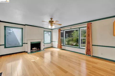 Living - 3742 Walnut Ave, Concord, CA 94519 photo 3 of 4
