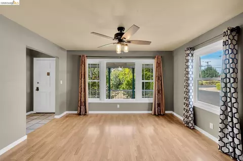 Living - 3742 Walnut Ave, Concord, CA 94519 photo 1 of 4