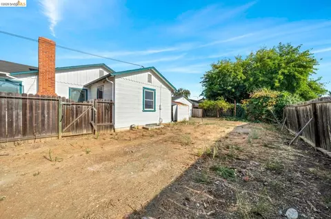Exterior - 3742 Walnut Ave, Concord, CA 94519 photo 9 of 9