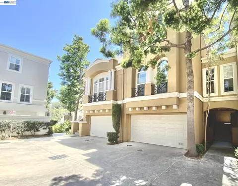 Exterior - 831 Heavenly Pl, Milpitas, CA 95035 photo 2 of 2