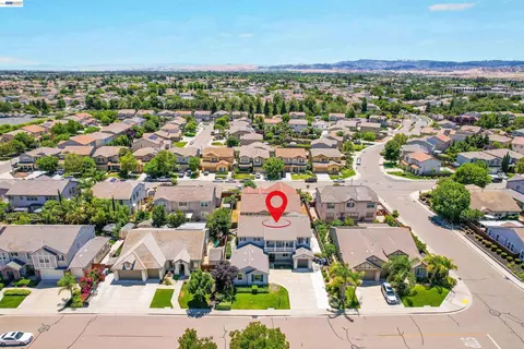 View/Area - 321 Myrtle Ln, Oakley, CA 94561 photo 5 of 9