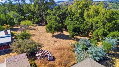 View/Area - 4618 Ewing Rd, Castro Valley, CA 94546 photo 22 of 25