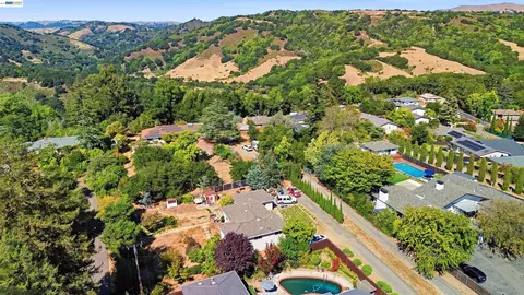 View/Area - 4618 Ewing Rd, Castro Valley, CA 94546 photo 7 of 25