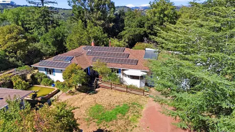 Other - 4618 Ewing Rd, Castro Valley, CA 94546 photo 4 of 4