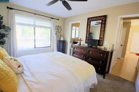 Bedroom - 444 Mill Rd, Martinez, CA 94553 photo 4 of 5