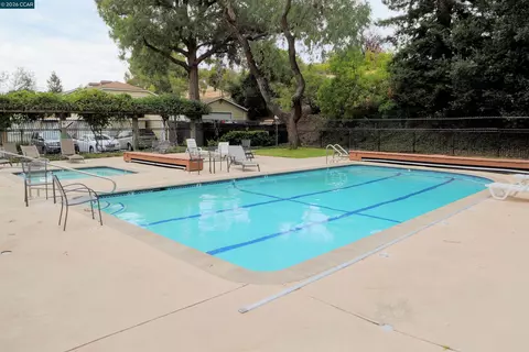 Exterior - 444 Mill Rd, Martinez, CA 94553 photo 7 of 10