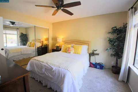 Bedroom - 444 Mill Rd, Martinez, CA 94553 photo 5 of 5