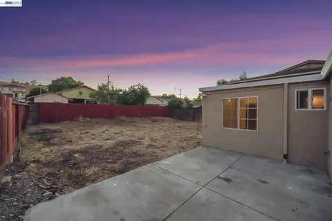 Exterior - 4262 Arthur Rd, Martinez, CA 94553 photo 6 of 9