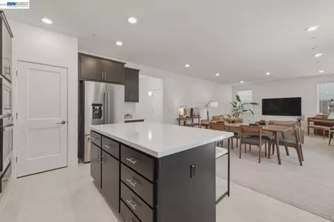Kitchen - 385 Ramos Ranch Rd, Oakley, CA 94561 photo 4 of 4