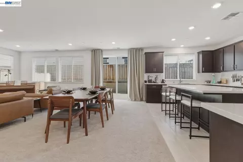 Entry Way - 385 Ramos Ranch Rd, Oakley, CA 94561 photo 1 of 5