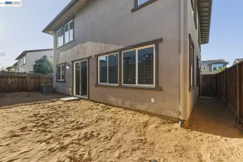 Exterior - 385 Ramos Ranch Rd, Oakley, CA 94561 photo 4 of 8
