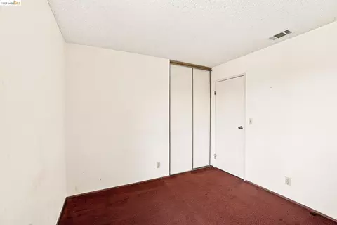 Bedroom - 280 Pamela Ct, Vallejo, CA 94589 photo 2 of 5