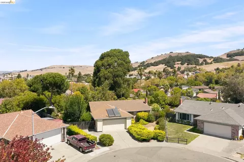 View/Area - 280 Pamela Ct, Vallejo, CA 94589 photo 4 of 12