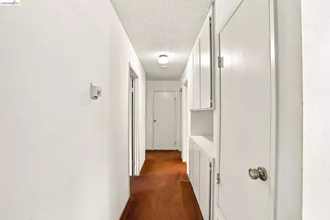 Entry Way - 280 Pamela Ct, Vallejo, CA 94589 photo 2 of 2
