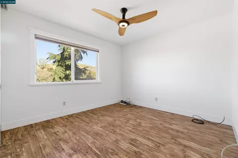 Bedroom - 9530 Morgan Territory Rd, Livermore, CA 94551 photo 8 of 9