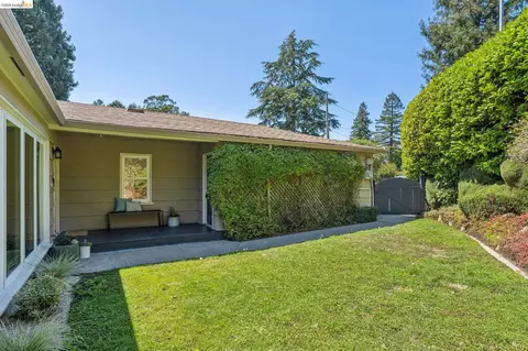 Exterior - 66 Arlington Ct, Kensington, CA 94707 photo 3 of 22