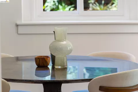 Dining - 66 Arlington Ct, Kensington, CA 94707 photo 3 of 6
