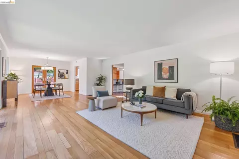 Living - 66 Arlington Ct, Kensington, CA 94707 photo 2 of 8