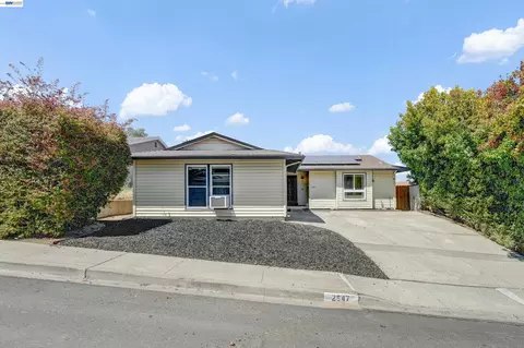 Exterior - 2547 Silvercrest Ct, Pinole, CA 94564 photo 11 of 13