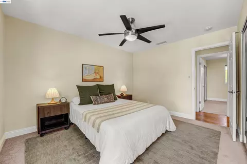 Bedroom - 2547 Silvercrest Ct, Pinole, CA 94564 photo 1 of 11