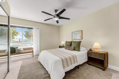 Bedroom - 2547 Silvercrest Ct, Pinole, CA 94564 photo 2 of 11