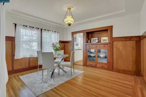 Dining - 10 Green St, Martinez, CA 94553 photo 2 of 3