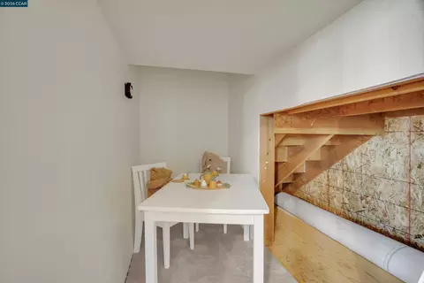 Dining - 10 Green St, Martinez, CA 94553 photo 3 of 3
