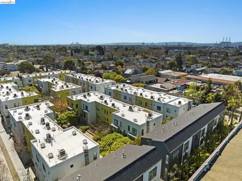 View/Area - 1780 12th St, Oakland, CA 94607 photo 5 of 9