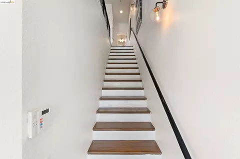Entry Way - 1780 12th St, Oakland, CA 94607 photo 1 of 2
